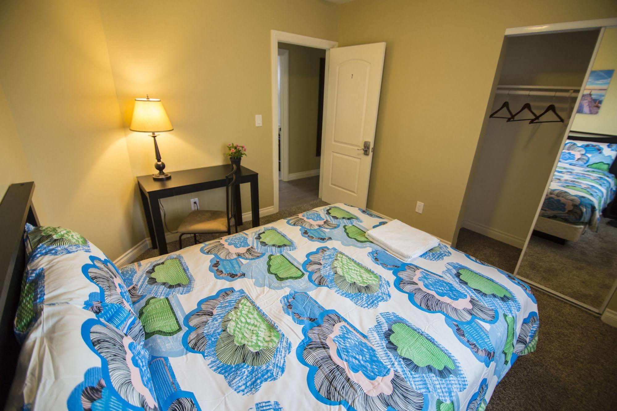 Los Angeles Vacation Rooms エクステリア 写真